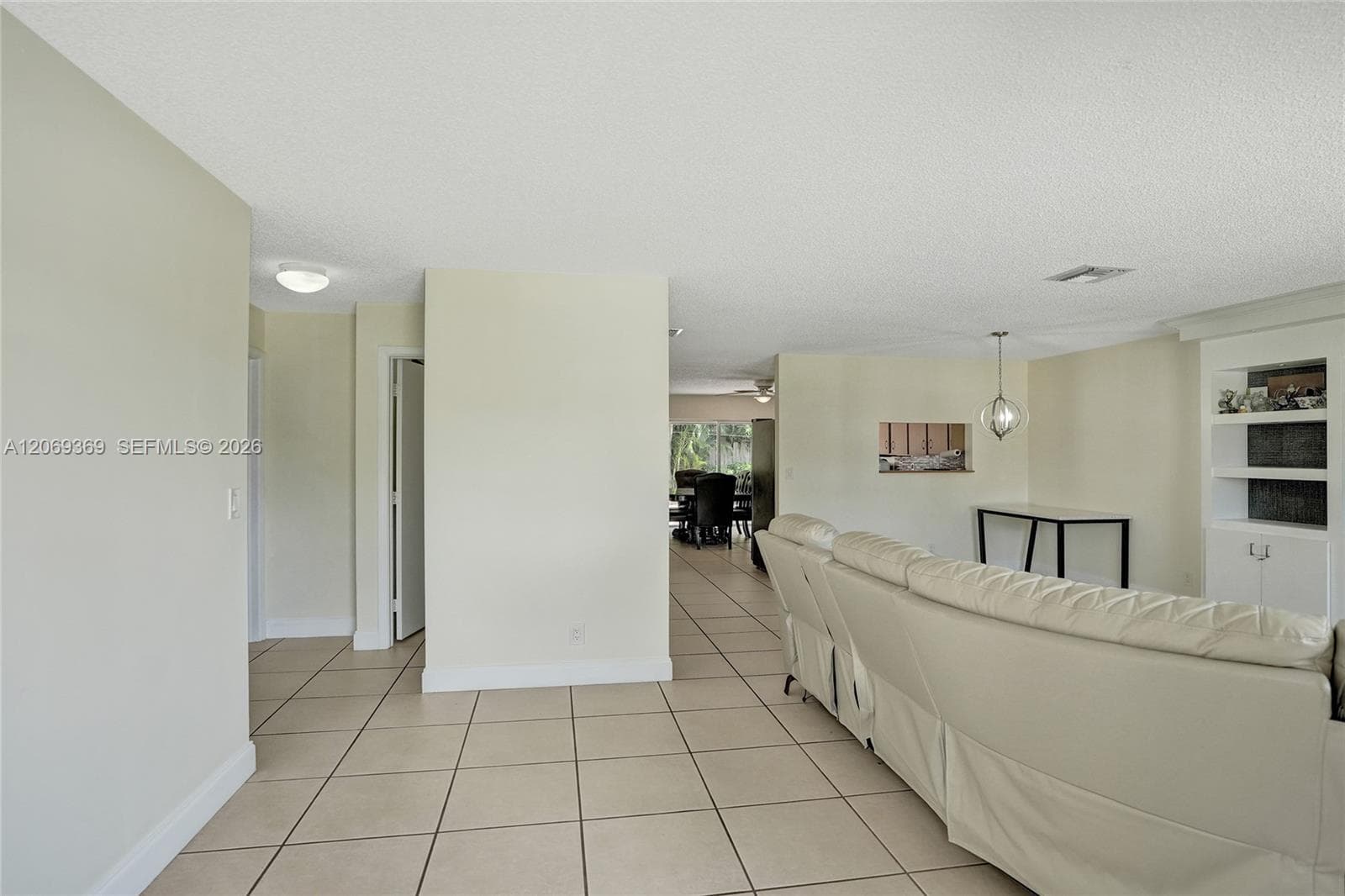 5451 Chicory Ln, Lake Worth FL 33463 photo 3