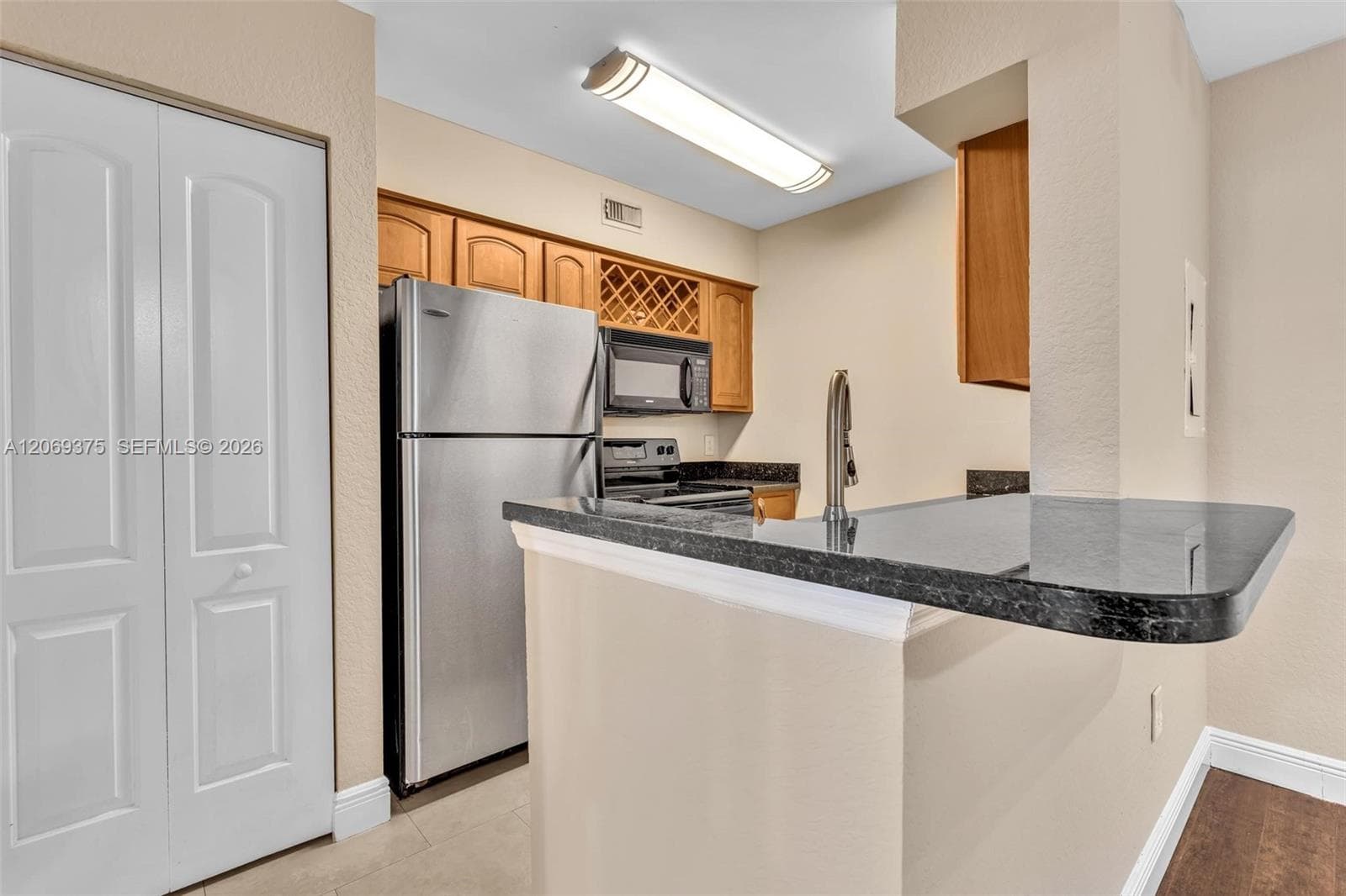 2850 N Oakland Forest Dr # 208, Oakland Park FL 33309 photo 2