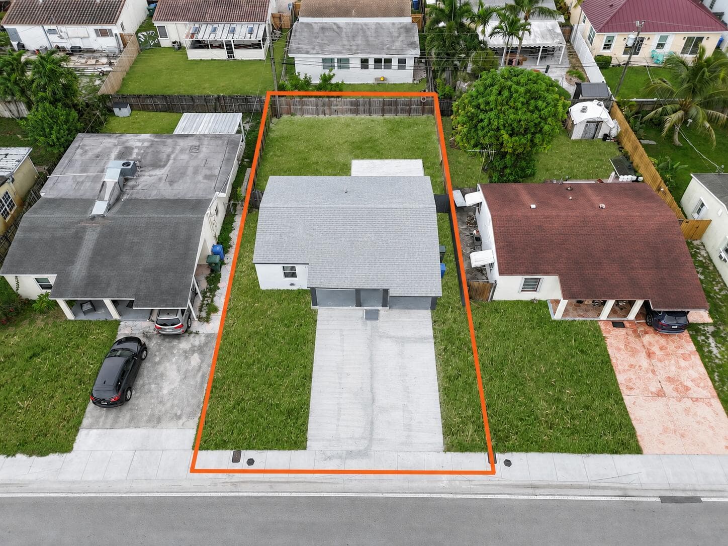 5209 N ANDREWS Avenue, Oakland Park FL 33309 photo 2