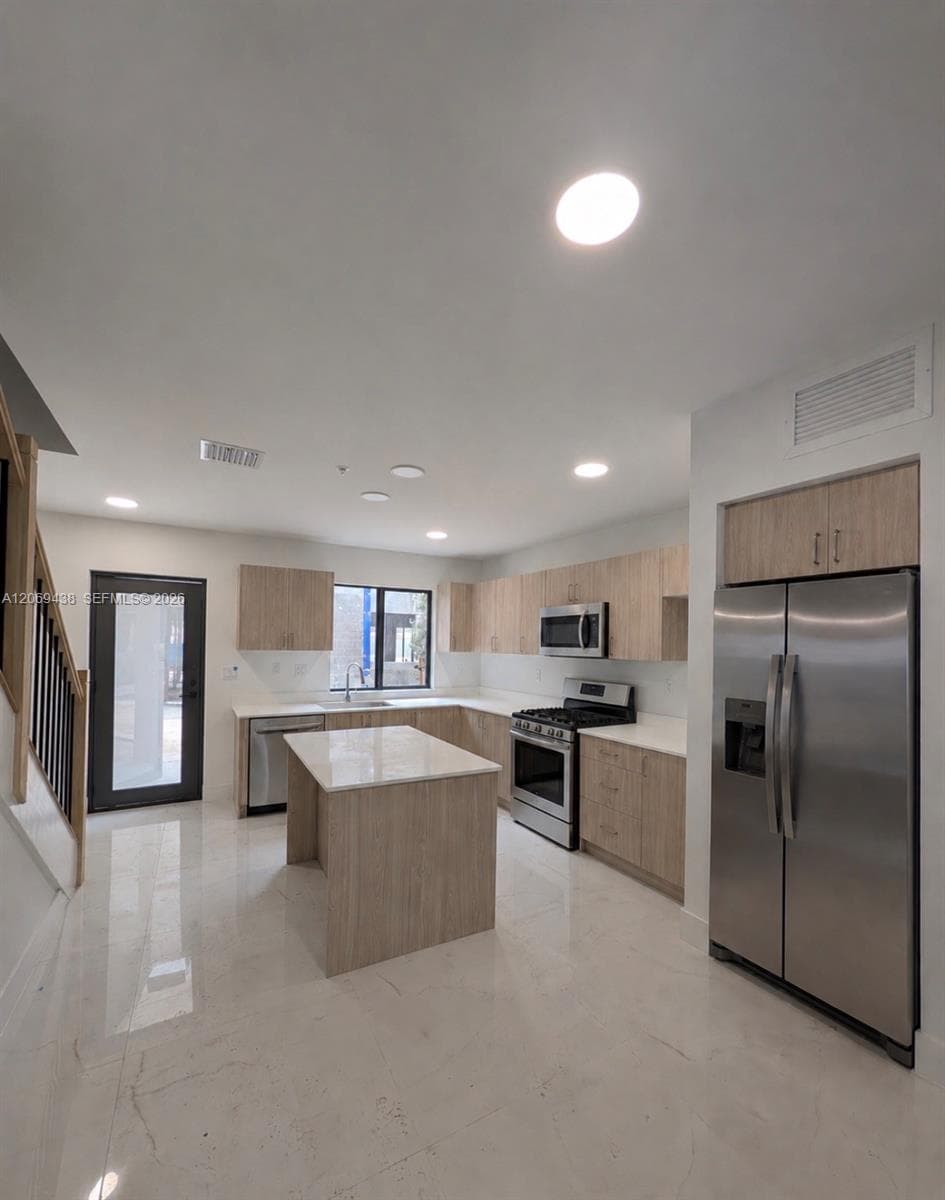 7462 W 4th Ave # 108, Hialeah FL 33014 photo 5