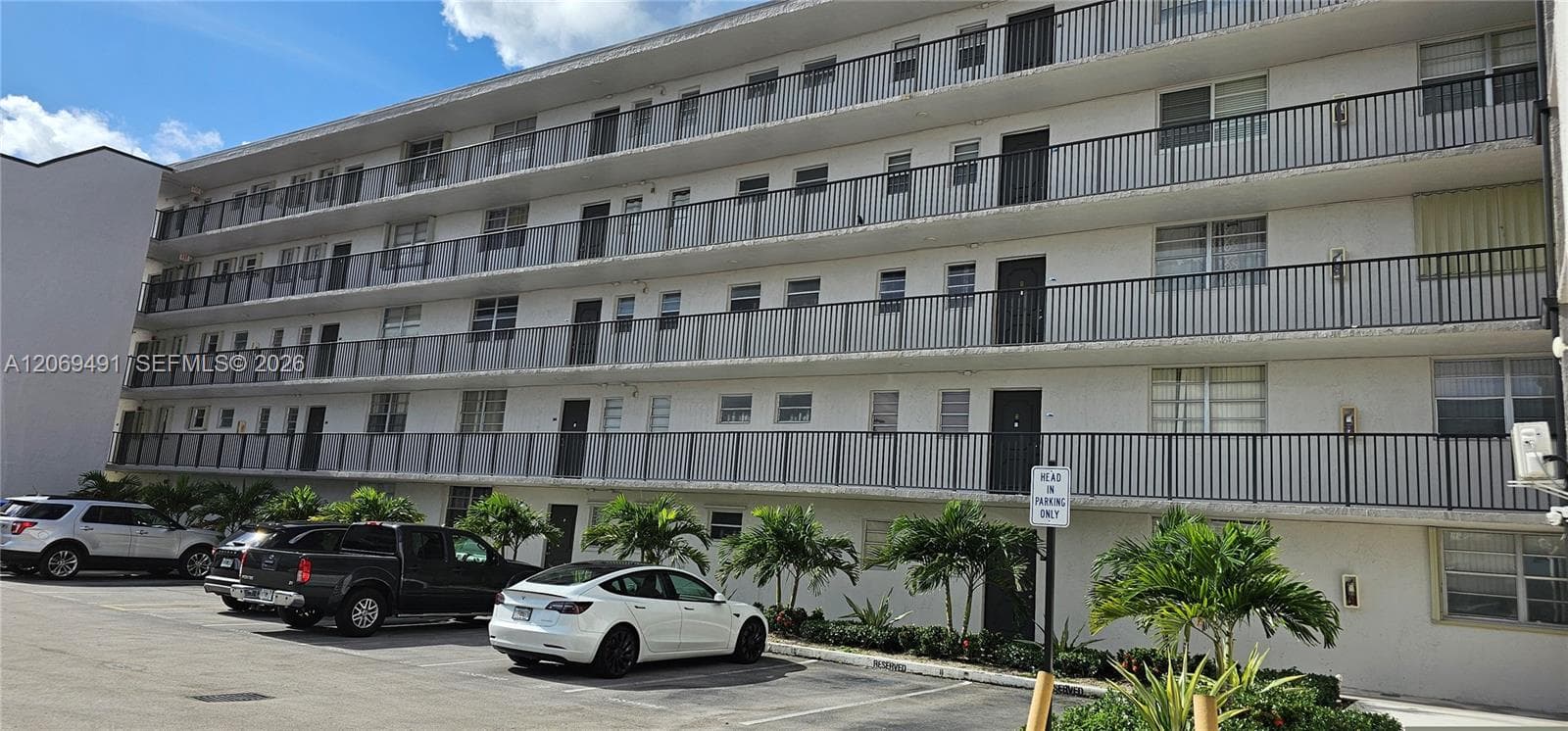 14170 SW 84th St # 402-F, Miami, FL 33183