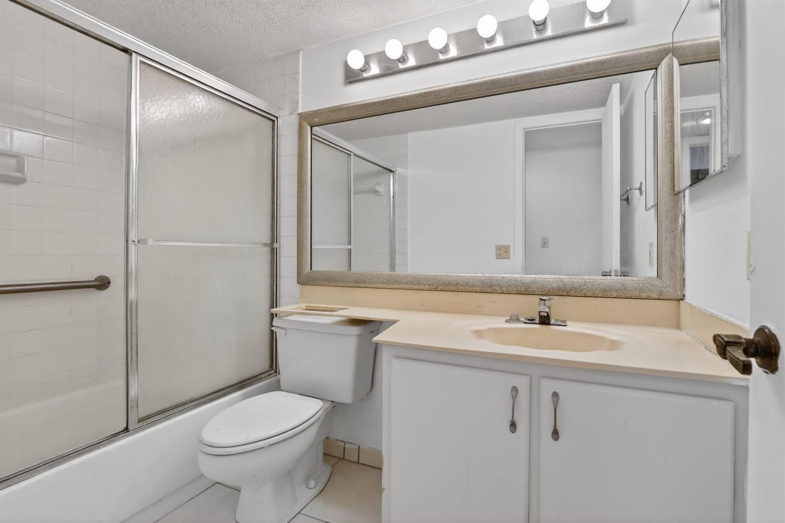 250 S Hollybrook Terrace # 208, Pembroke Pines FL 33025 photo 5