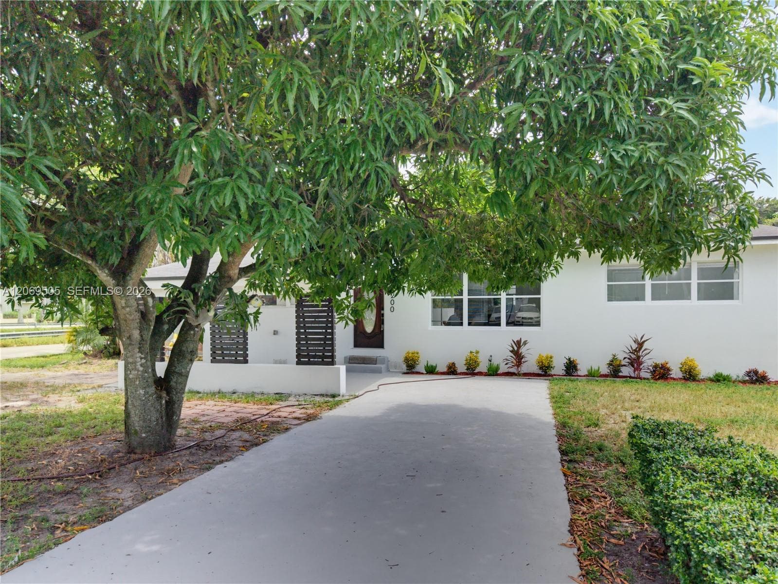 2200 NW 110th St, Miami FL 33167 photo 5