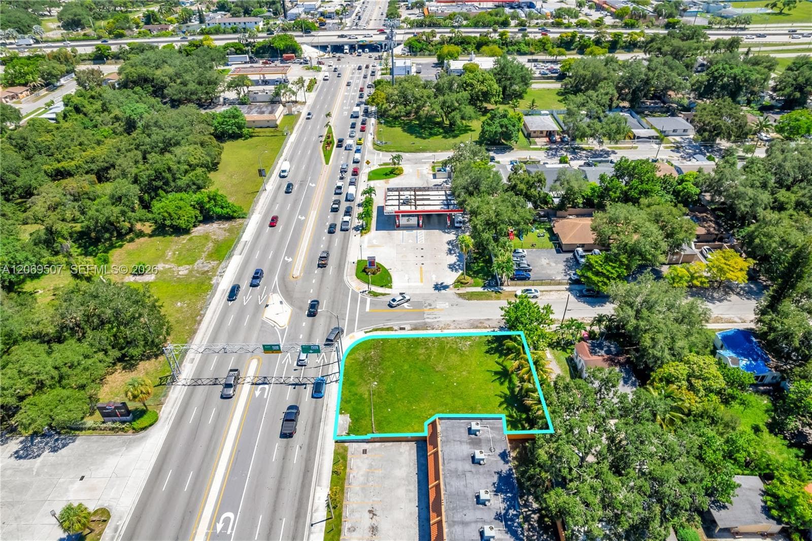 16910 NW 27th Ave, Miami Gardens FL 33056 photo 2