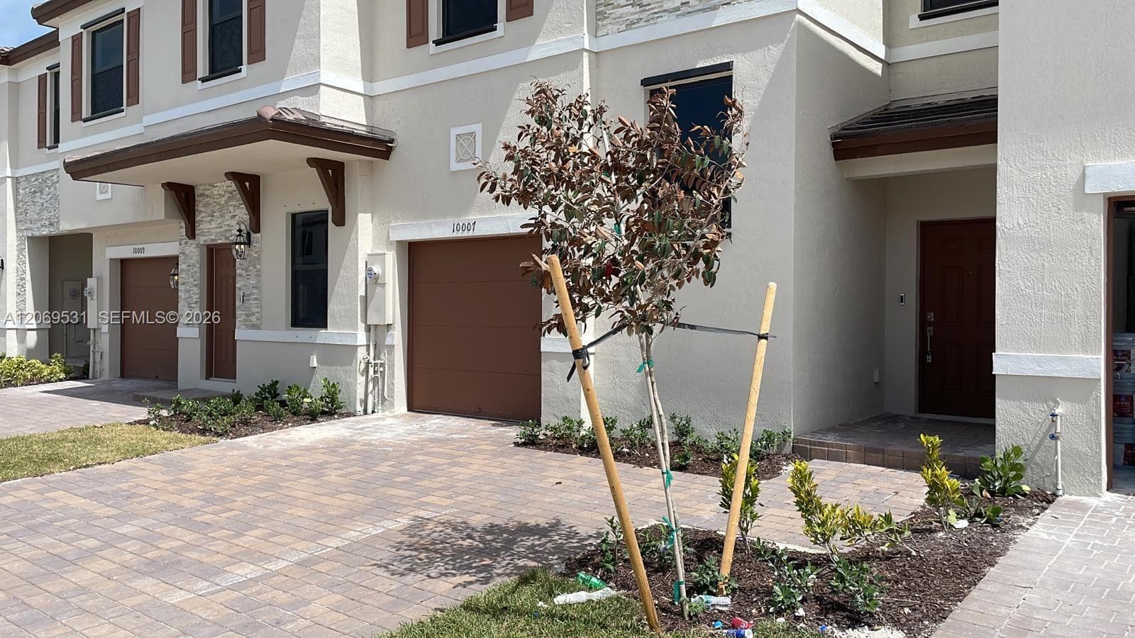 10007 SW 231 Ln, Miami FL 33190 photo 2