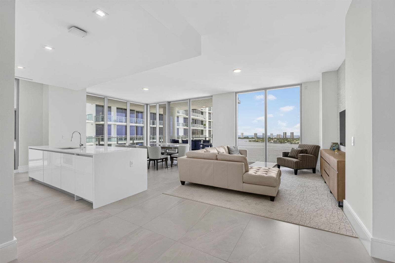 220 Lake Shore Drive # 1702, Lake Park FL 33403 photo 4