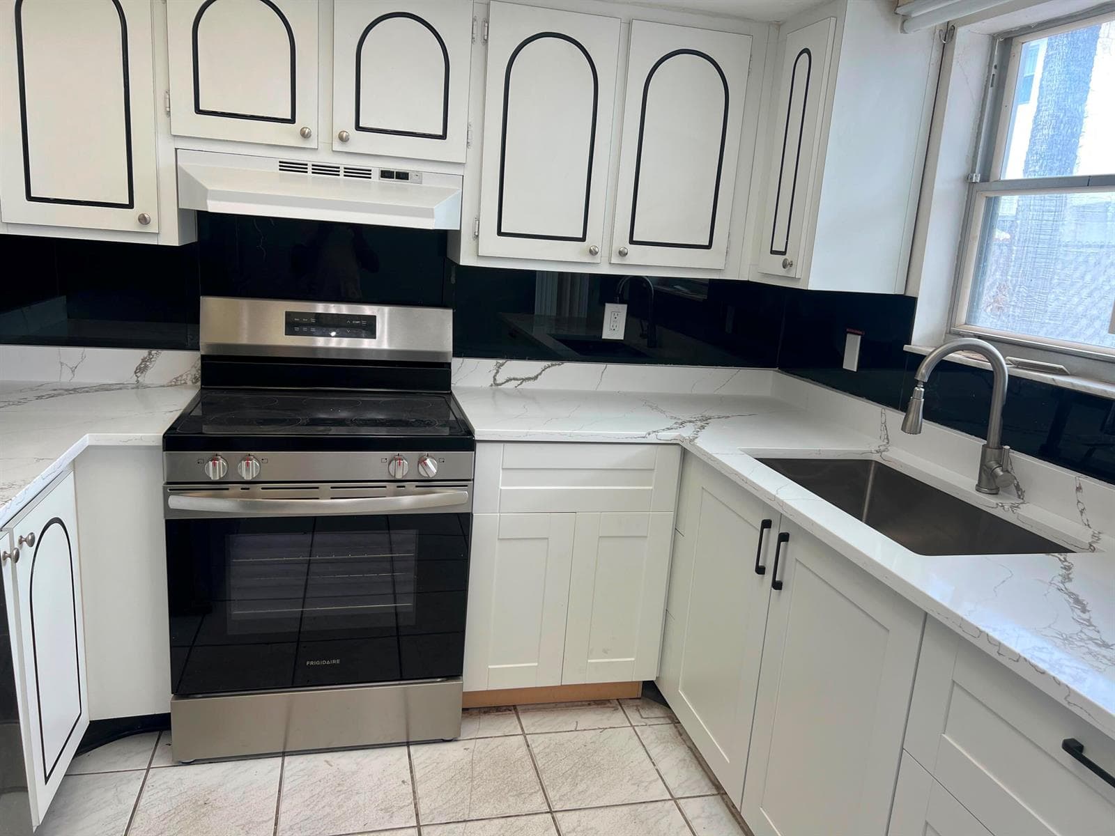 320 SW 1st Street # 2, Pompano Beach FL 33060 photo 4
