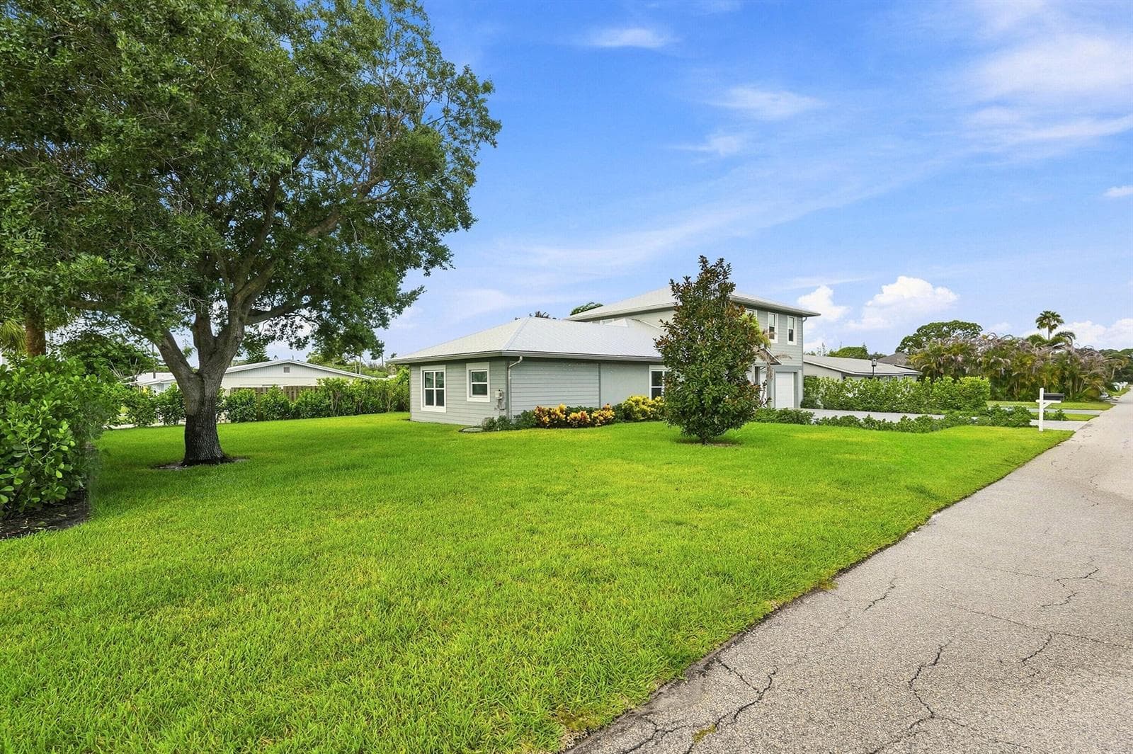 1176 NE Terrace Way, Jensen Beach FL 34957 photo 3