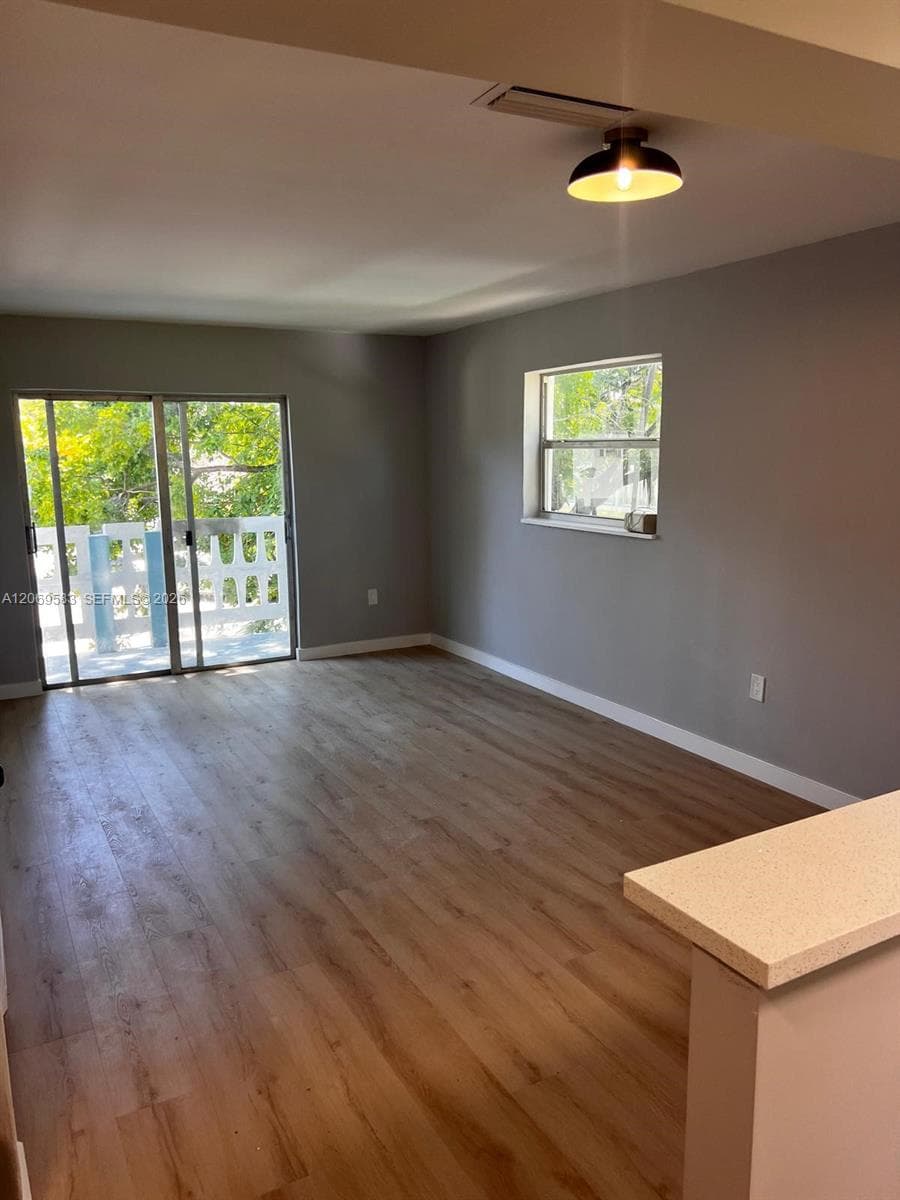 7820 NE Bayshore Ct # 208, Miami, FL 33138 photo 4