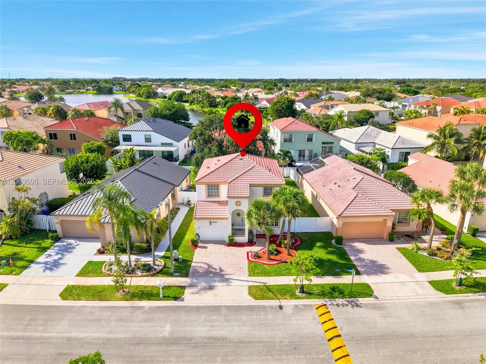 15872 NW 21st St, Pembroke Pines FL 33028 photo 2