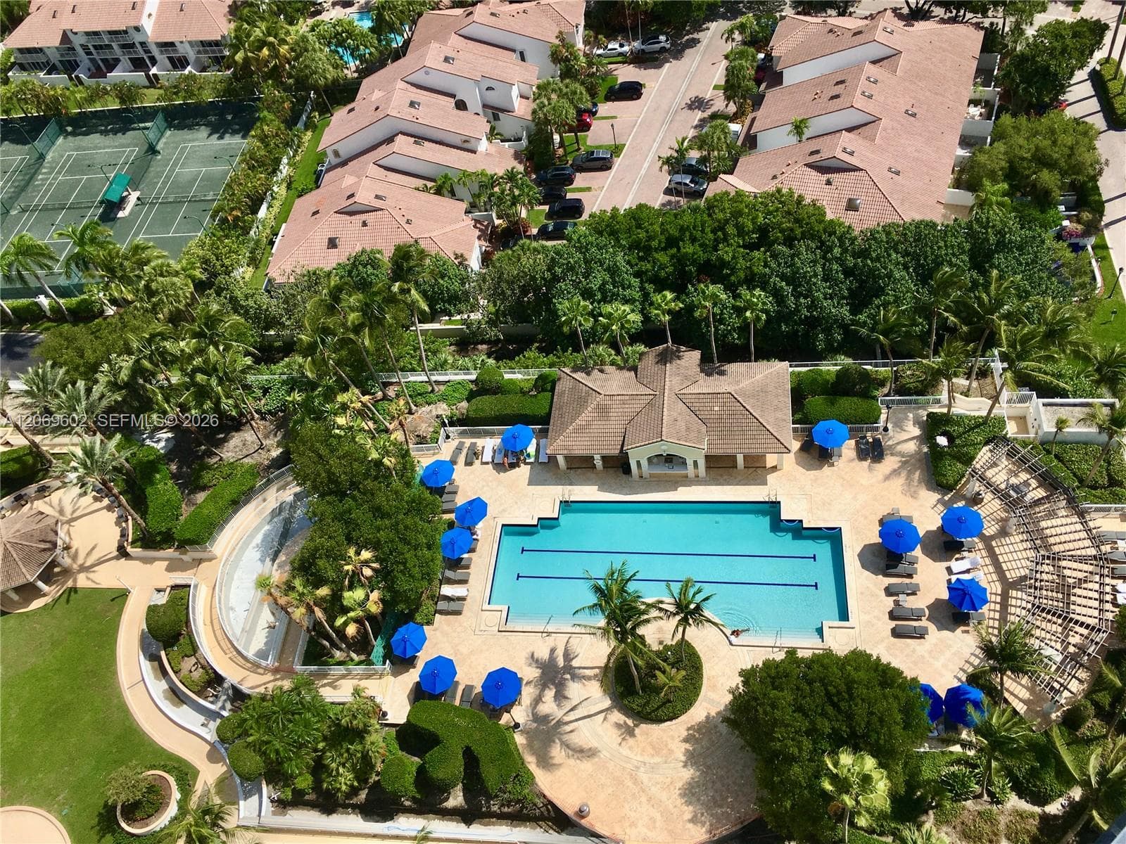 21055 Yacht Club Dr # 2710, Aventura FL 33180 photo 2