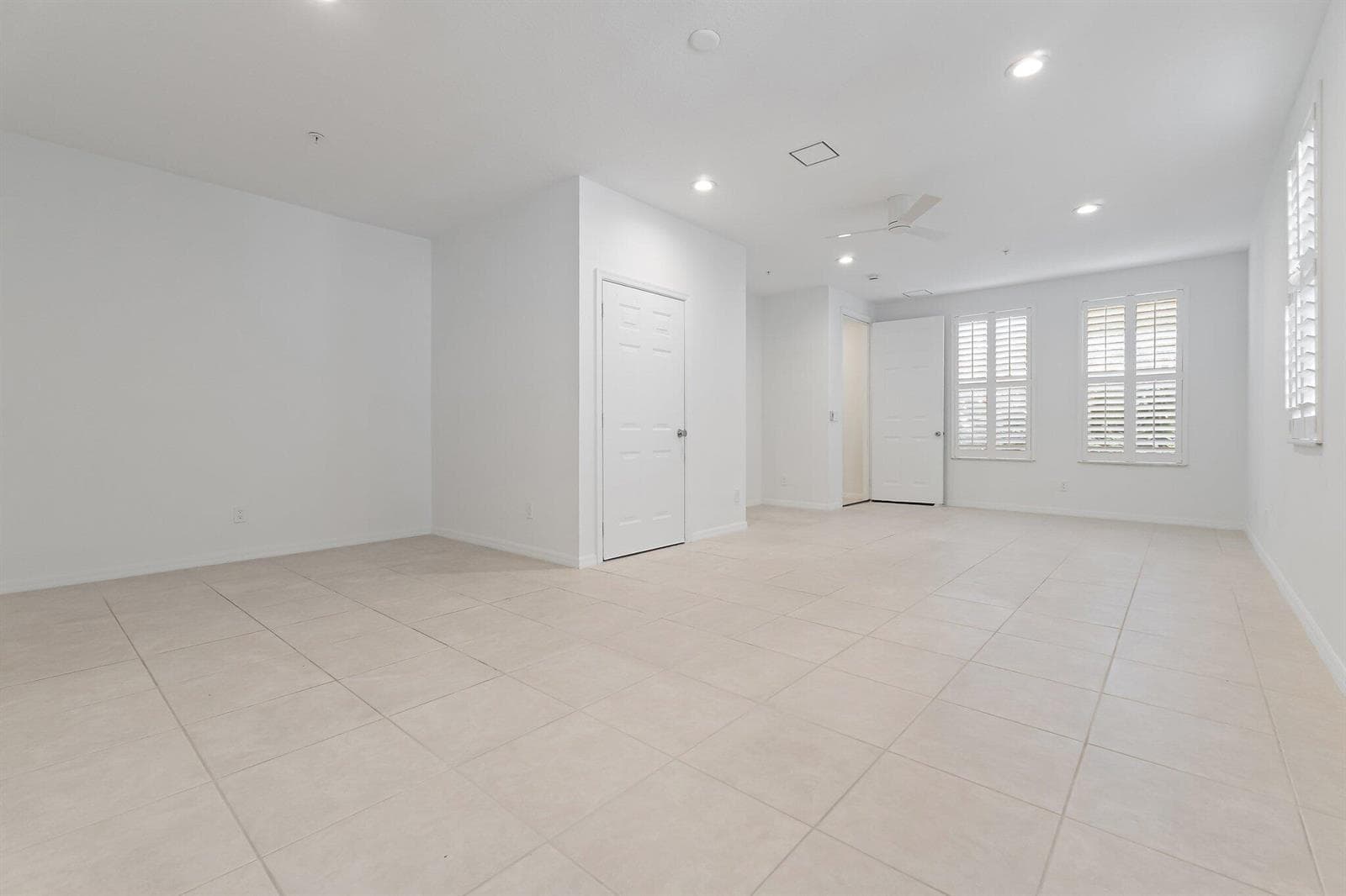 4273 E Main Street, Jupiter FL 33458 photo 3