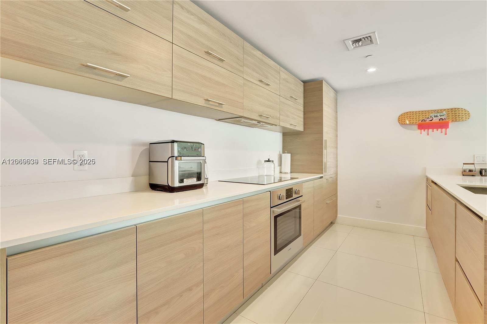 1300 S Miami Ave # 1610, Miami FL 33130 photo 4