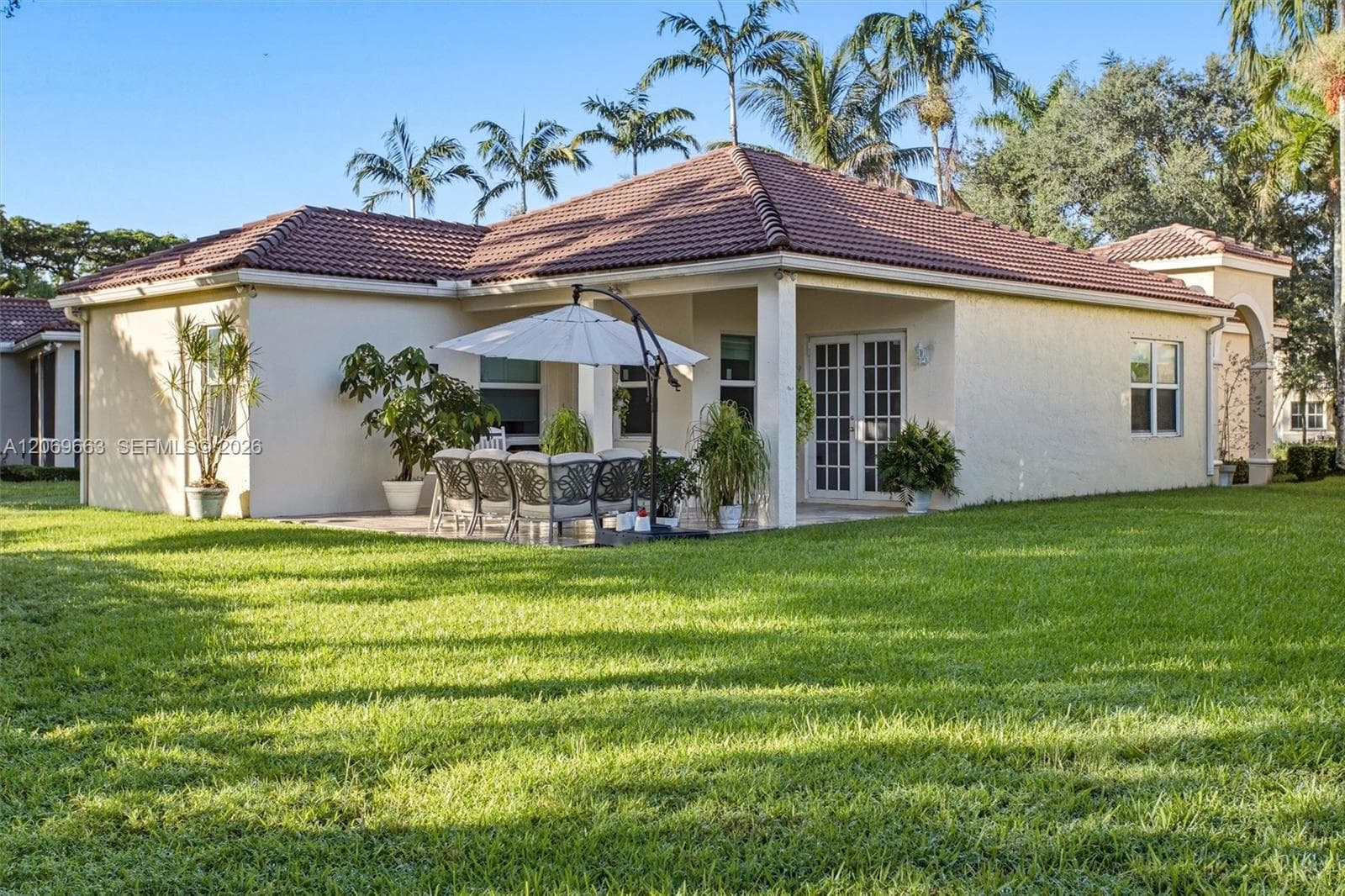 1514 Winterberry Ln, Weston FL 33327 photo 2