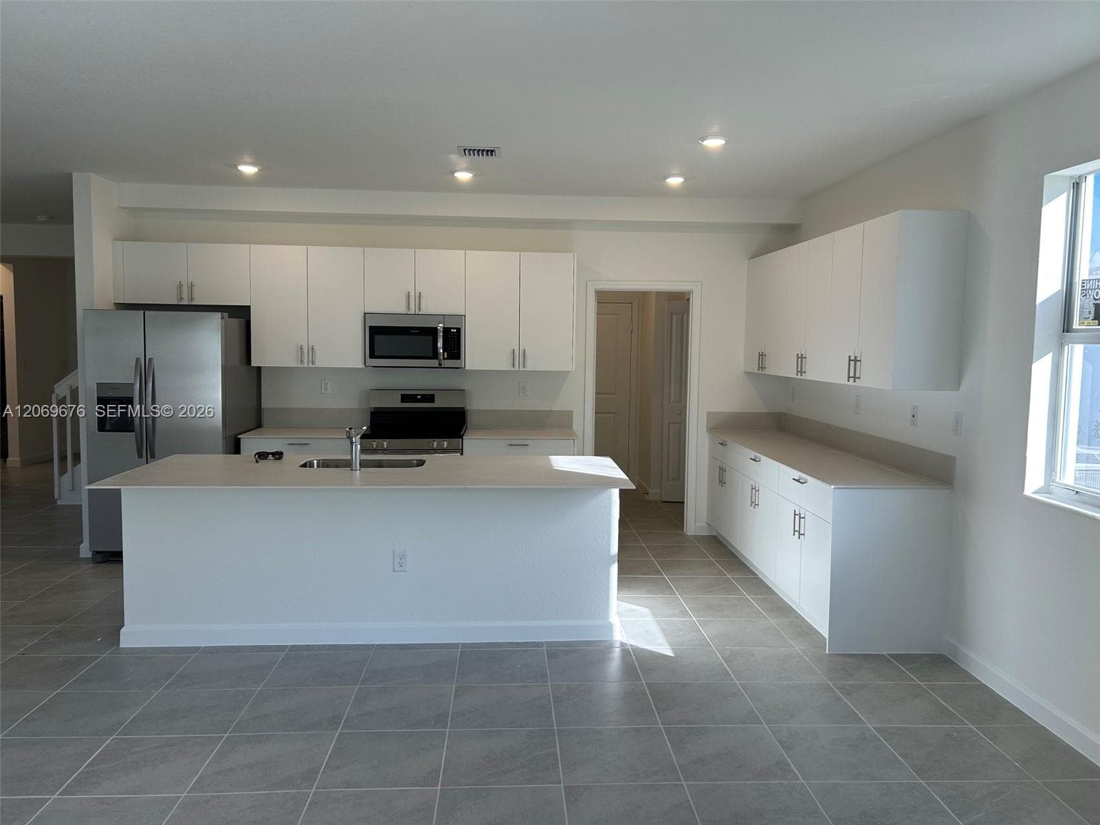 2342 SE 30th St, Homestead FL 33035 photo 5