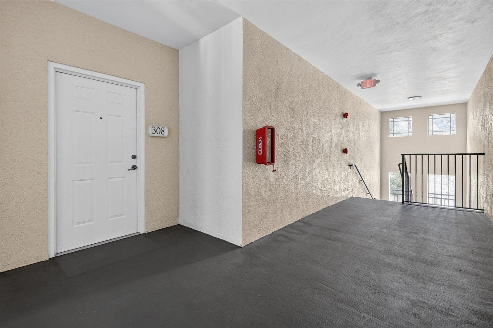 3020 Alcazar Place # 308, Palm Beach Gardens FL 33410 photo 2