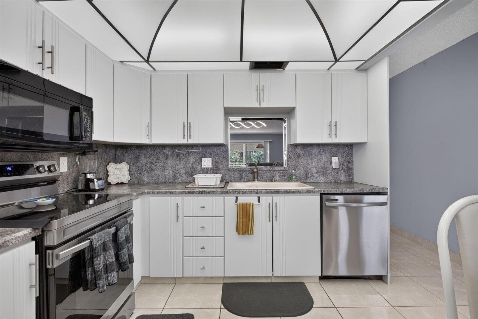 2304 LUCAYA Lane # L4, Coconut Creek FL 33066 photo 5