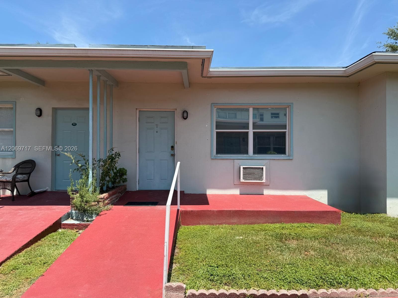 1239 Marseille Dr # 2, Miami Beach FL 33141 photo 2