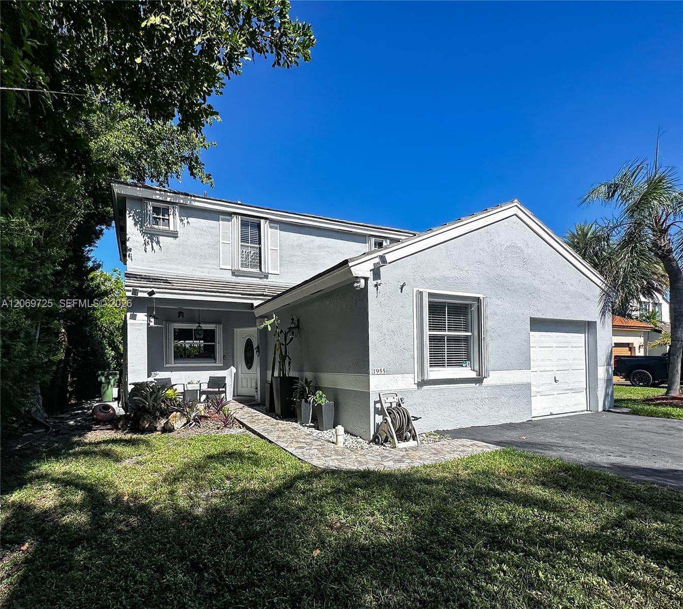 1955 NW 184th Way, Pembroke Pines FL 33029