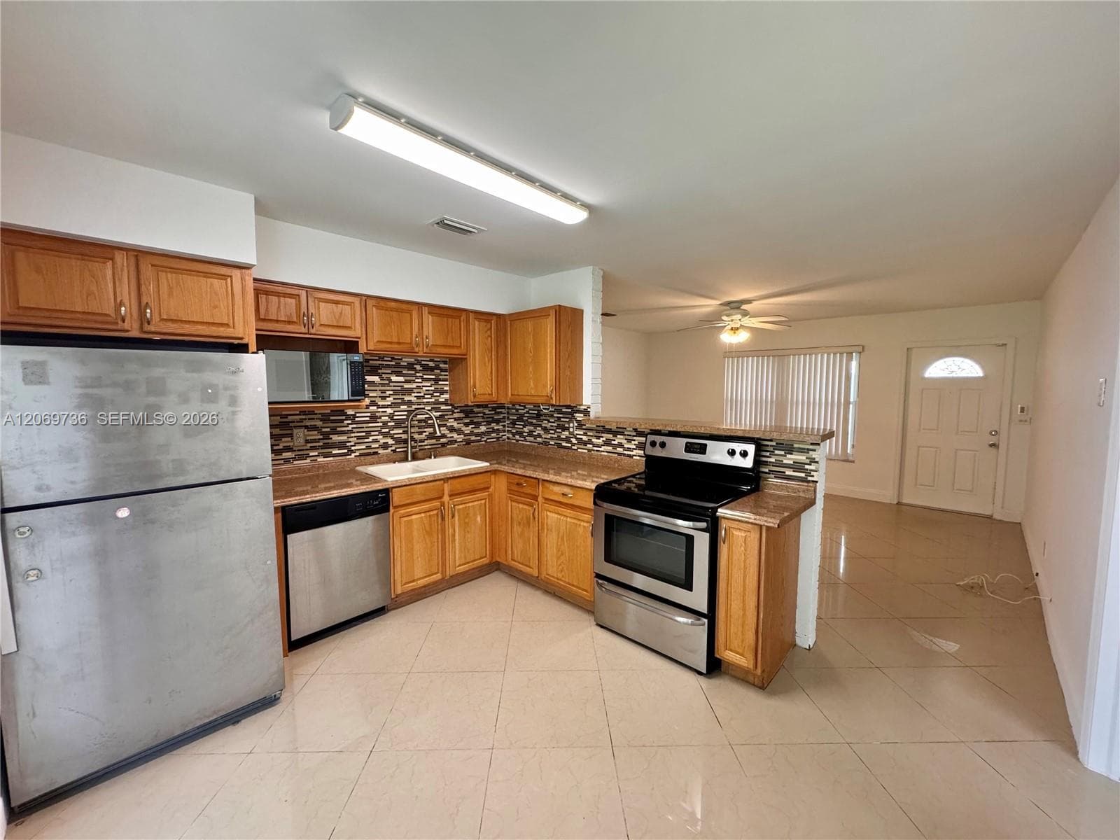 4720 SW 25th Ter, Dania Beach FL 33312 photo 3