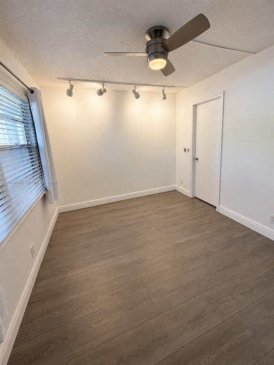 500 SW 130th Ter # 109A, Pembroke Pines FL 33027 photo 5