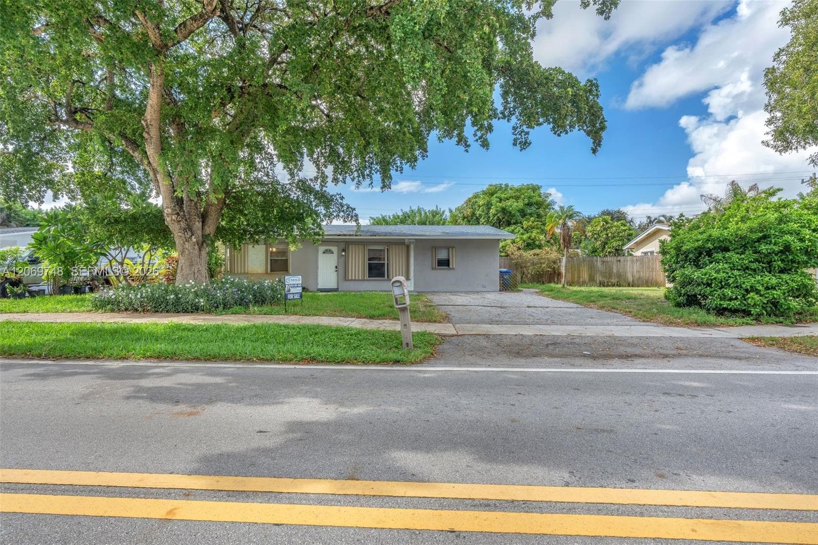 1640 NE 33rd St, Pompano Beach FL 33064 photo 3
