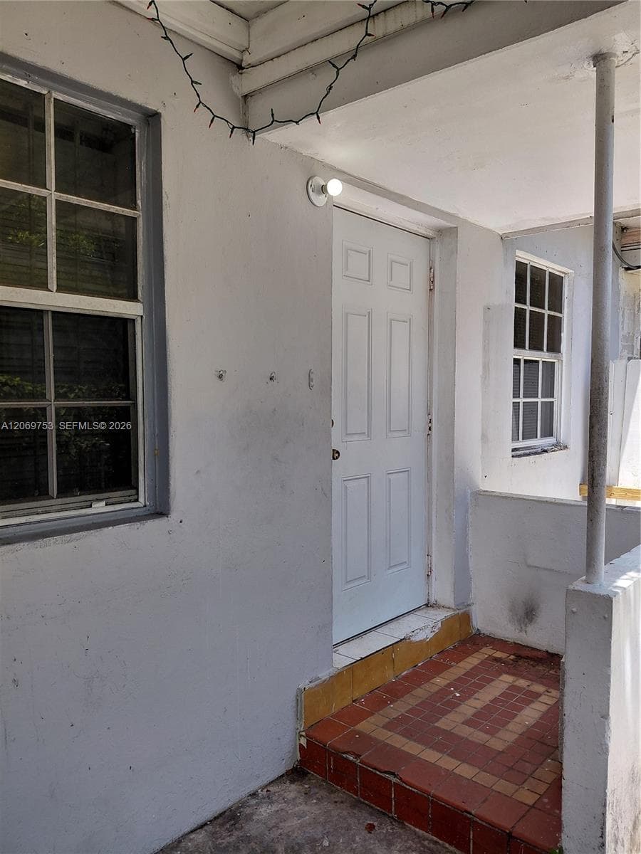5731 NW 6th Ave, Miami FL 33127 photo 3