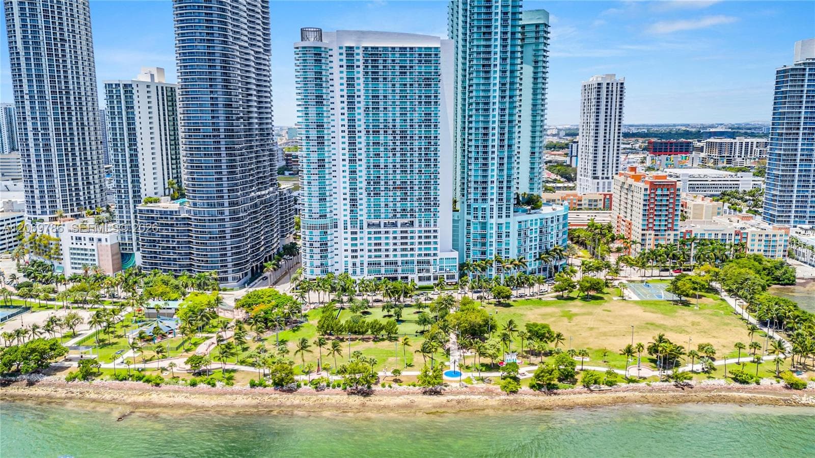 1800 N Bayshore Dr # 809, Miami FL 33132 photo 3