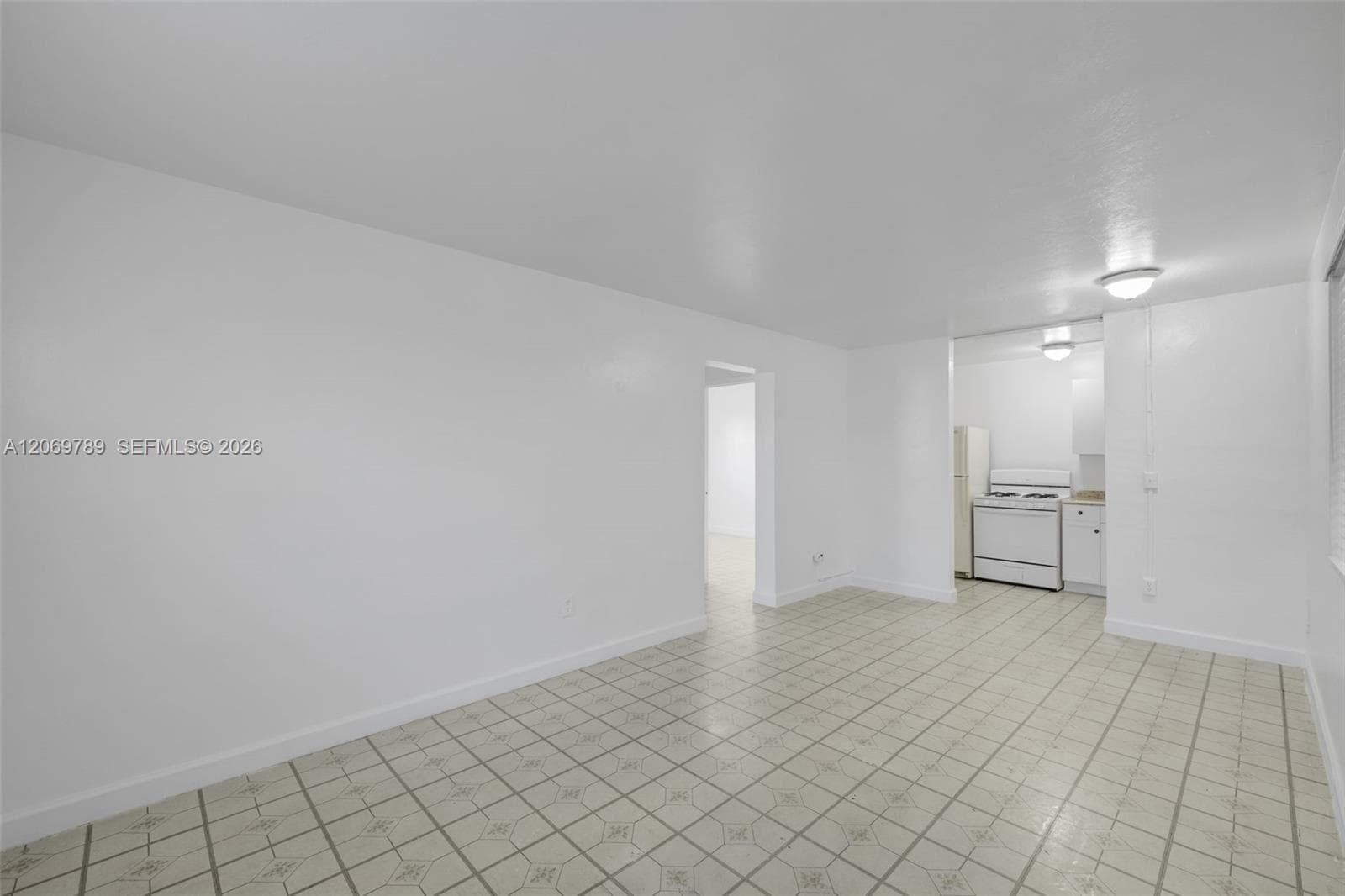 126 SW 18th Ave # 4, Miami, FL 33135 photo 5