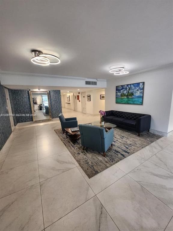 806 Cypress Grove Ln # 403, Pompano Beach FL 33069 photo 3