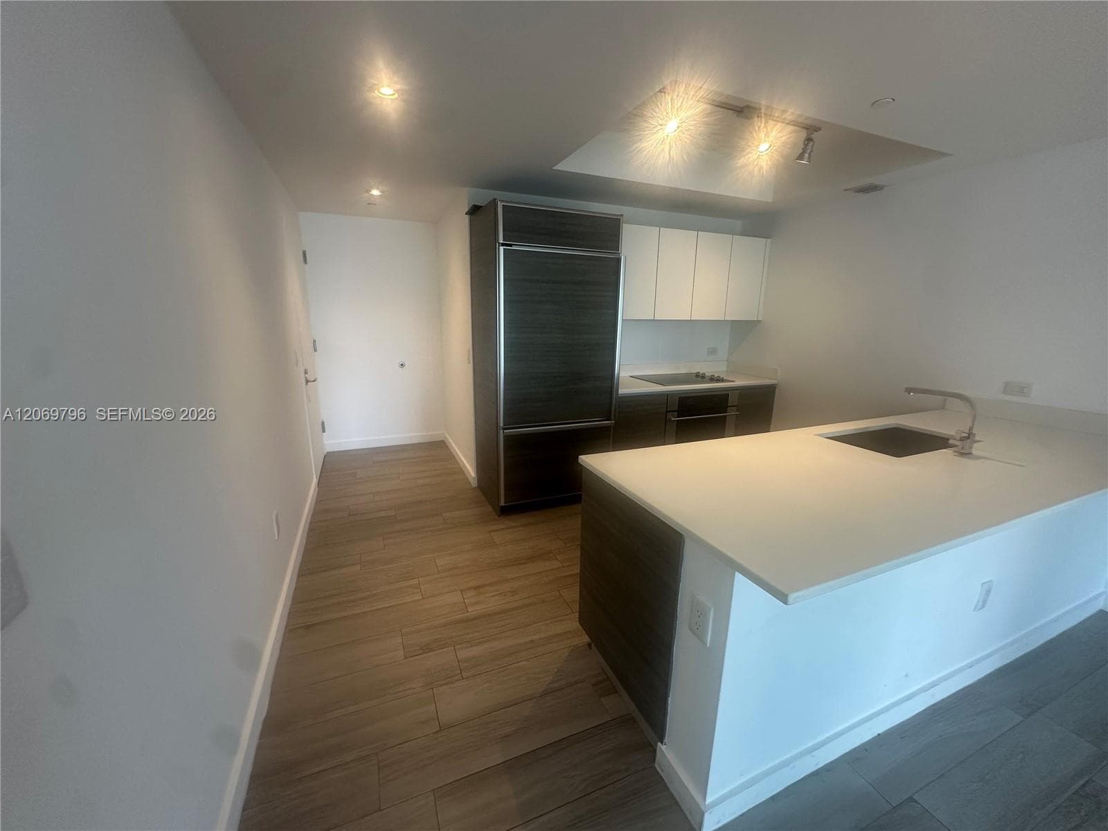1100 S Miami Ave # 2807, Miami FL 33130 photo 3
