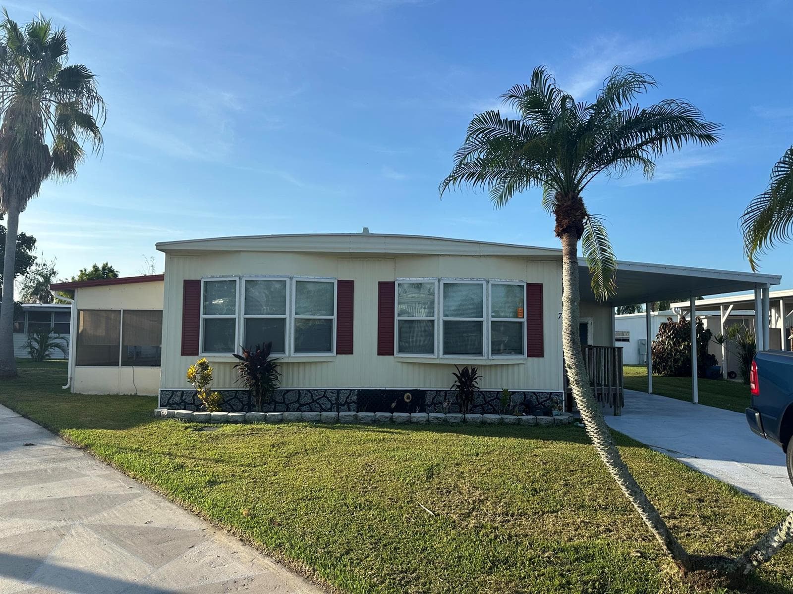 7 Tikal Lane, Port St. Lucie FL 34952