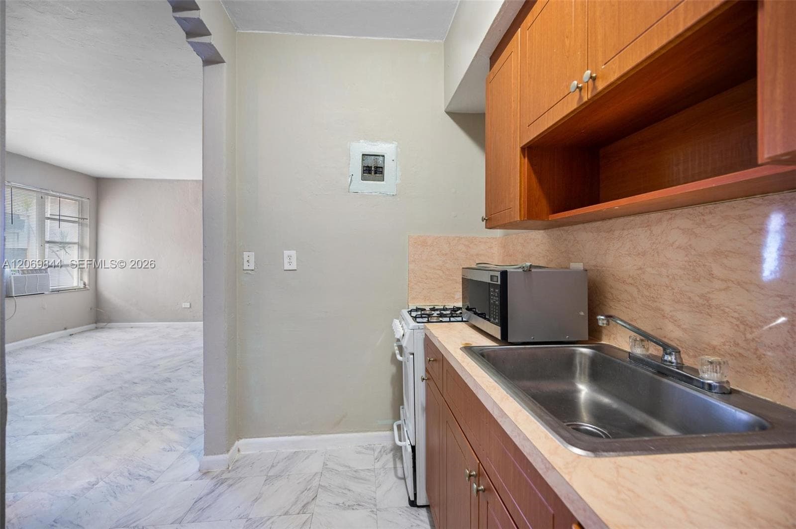 825 Alton Rd # 2, Miami Beach FL 33139 photo 4