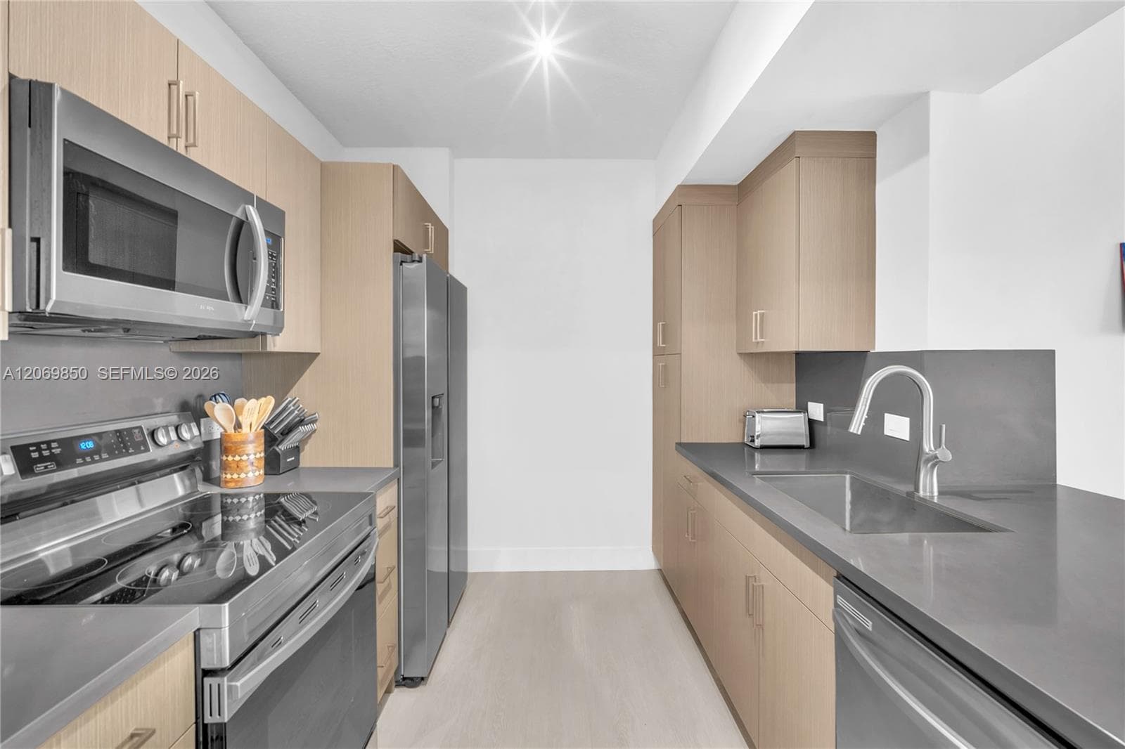 18800 NE 29th Ave # 517 (Fully Renovated), Aventura FL 33180 photo 5