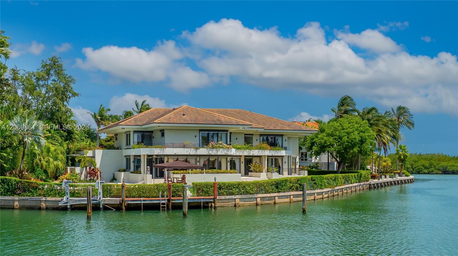 241 Cape Florida Dr, Key Biscayne FL 33149 photo 2