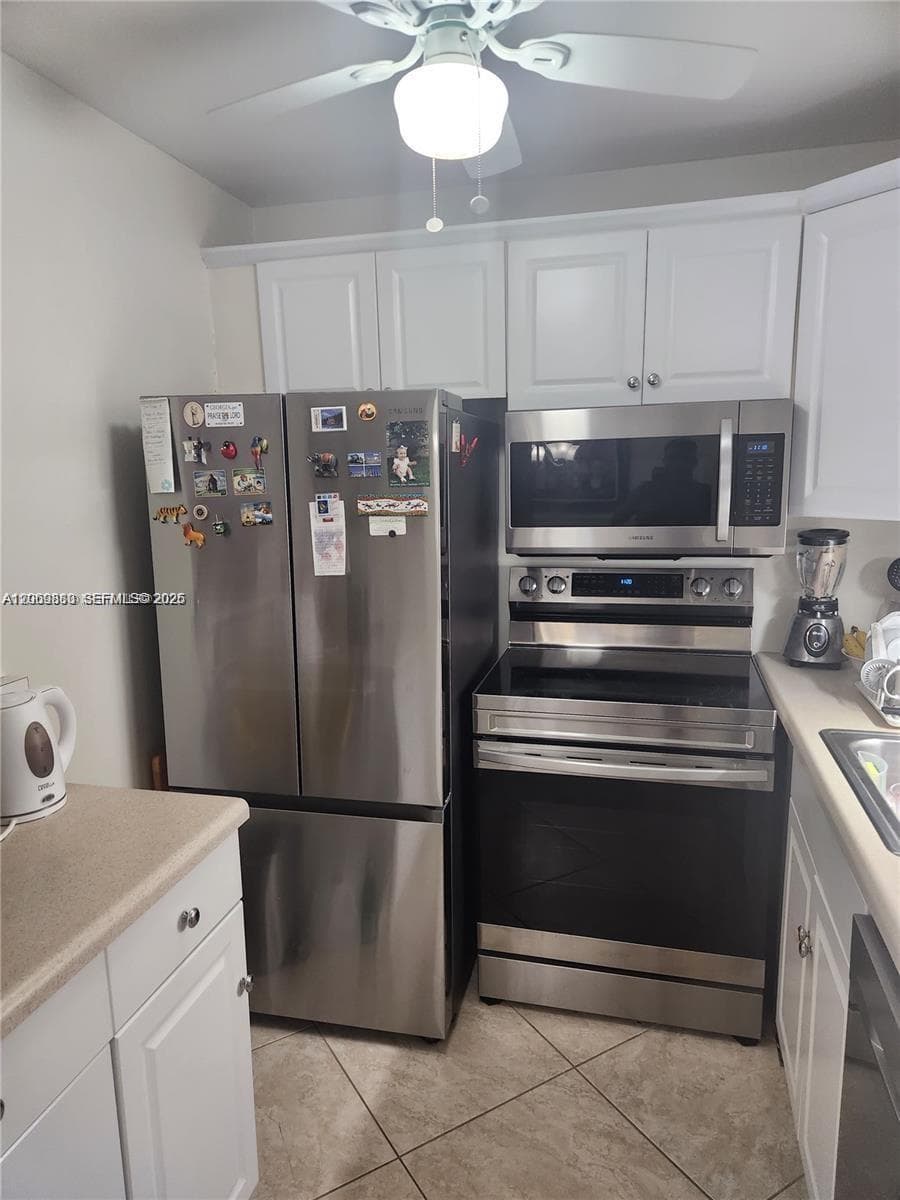 2114 E Cambridge  E # 2114, Deerfield Beach FL 33442 photo 4