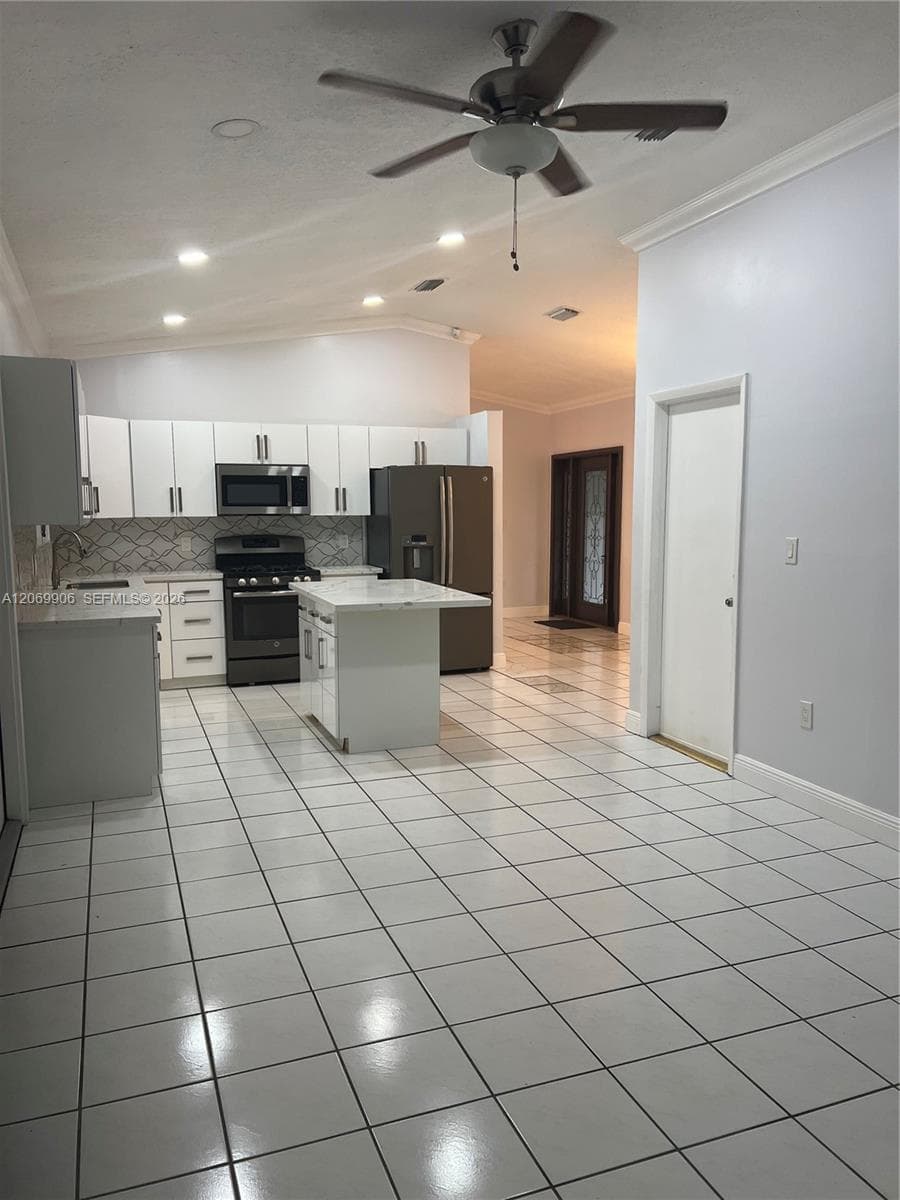 9940 SW 155th St, Miami, FL 33157 photo 3