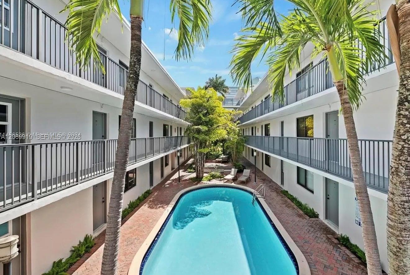 3240 Mary St # S202, Coconut Grove FL 33133 photo 2