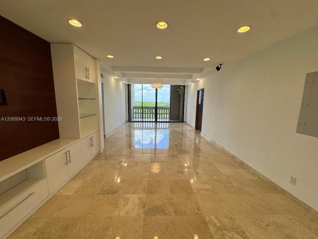 90 Edgewater Dr, Coral Gables FL 33133 photo 3