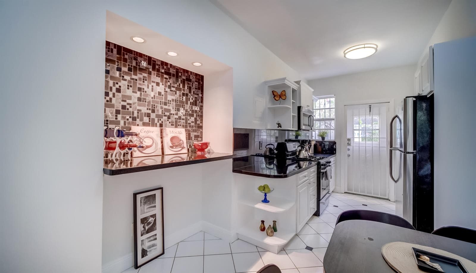 825 Jefferson Avenue # 2, Miami Beach FL 33139 photo 2