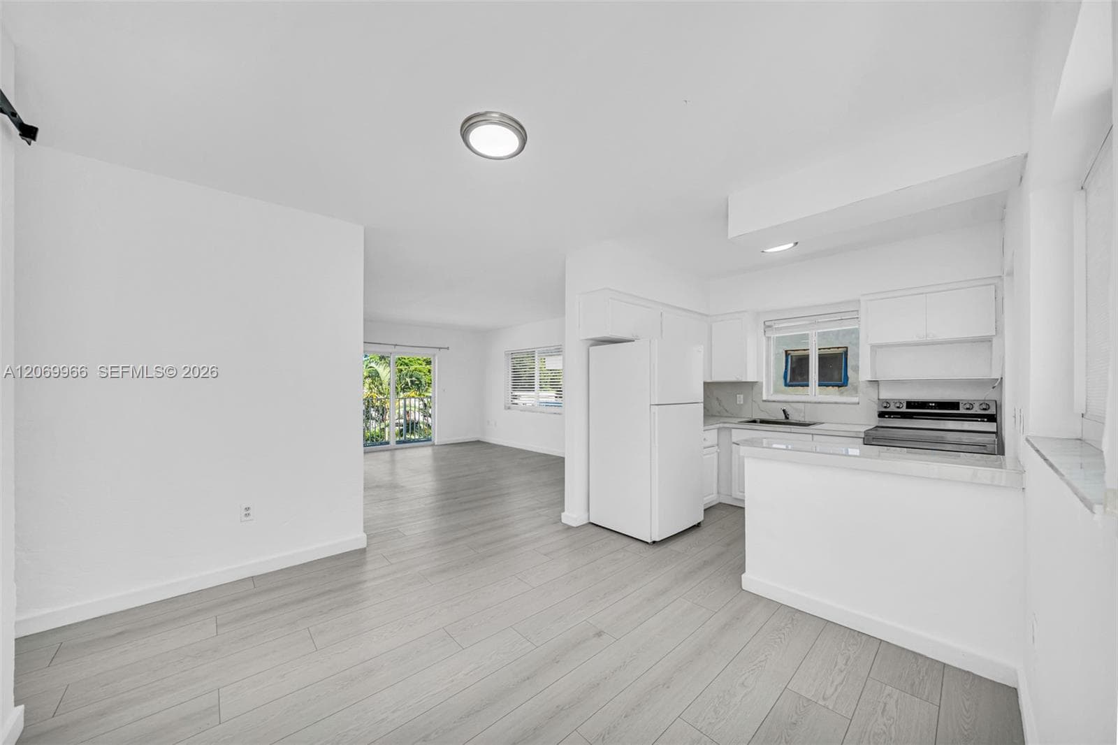 1420 Pennsylvania Ave # 310, Miami Beach, FL 33139 photo 2