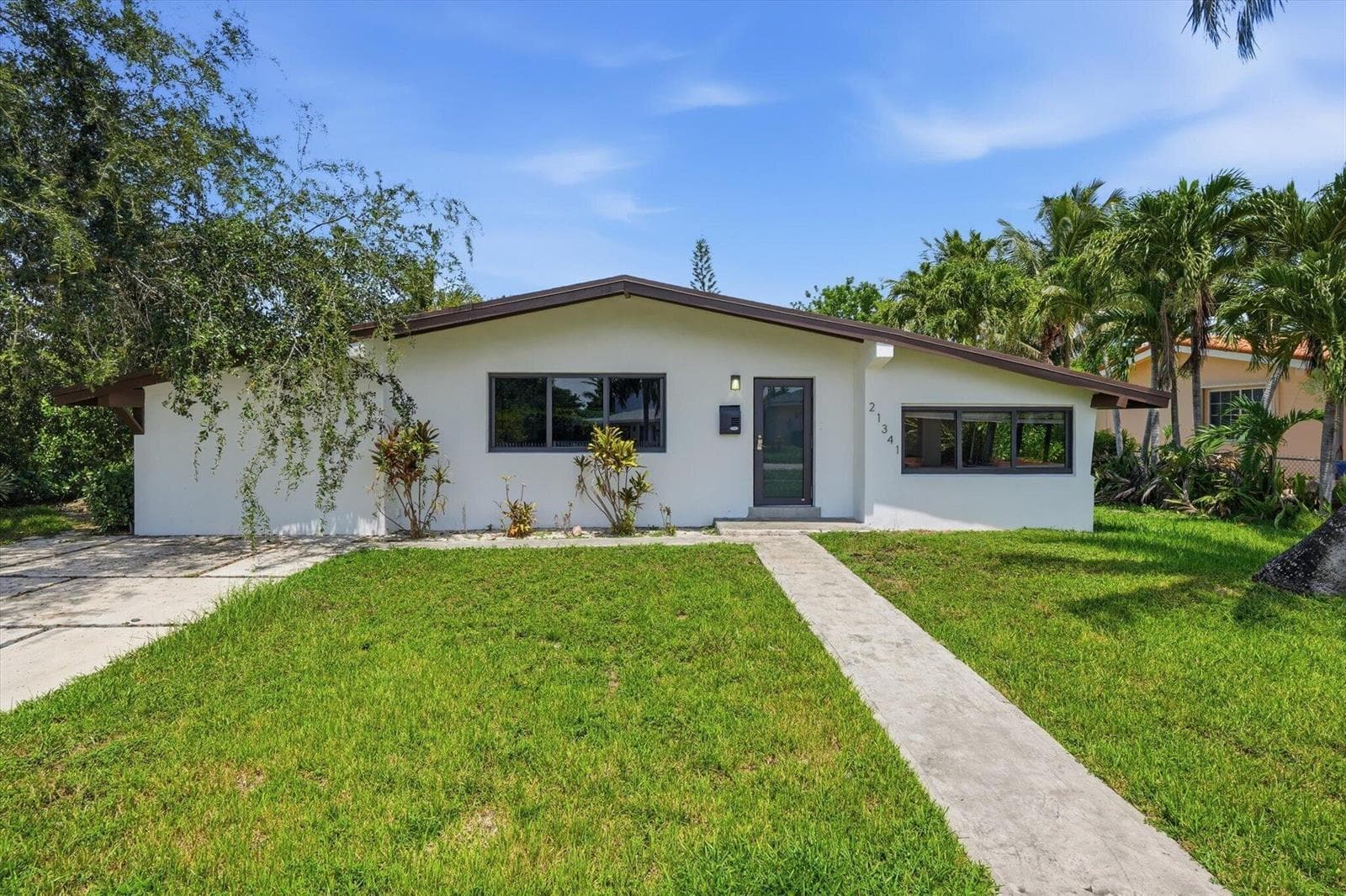 21341 NE 25th Court, Miami FL 33180