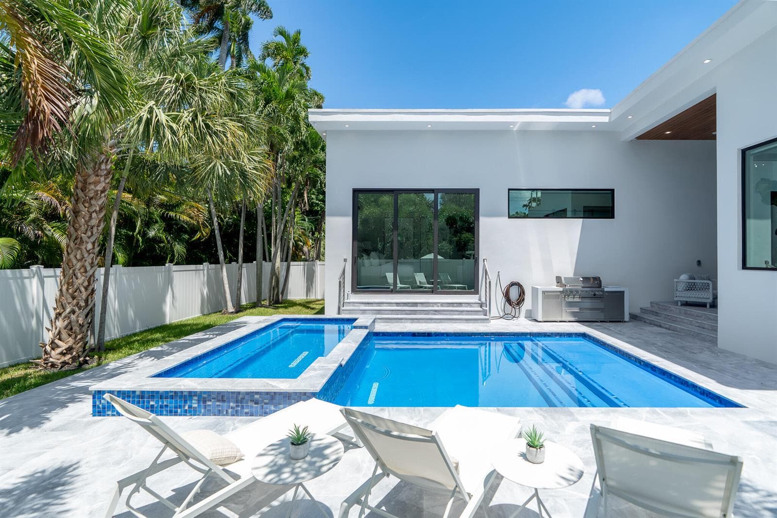 829 SW 11TH Street, Fort Lauderdale FL 33315 photo 4