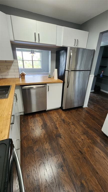 2320 S CYPRESS BEND Drive # 401, Pompano Beach FL 33069