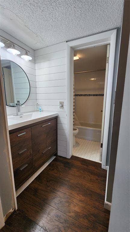 2320 S CYPRESS BEND Drive # 401, Pompano Beach FL 33069 photo 4