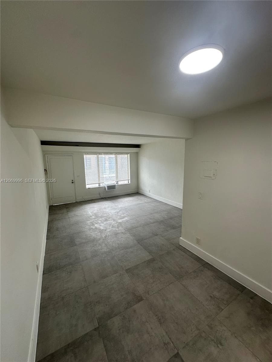 1225 Normandy Dr # 8, Miami Beach FL 33141 photo 3