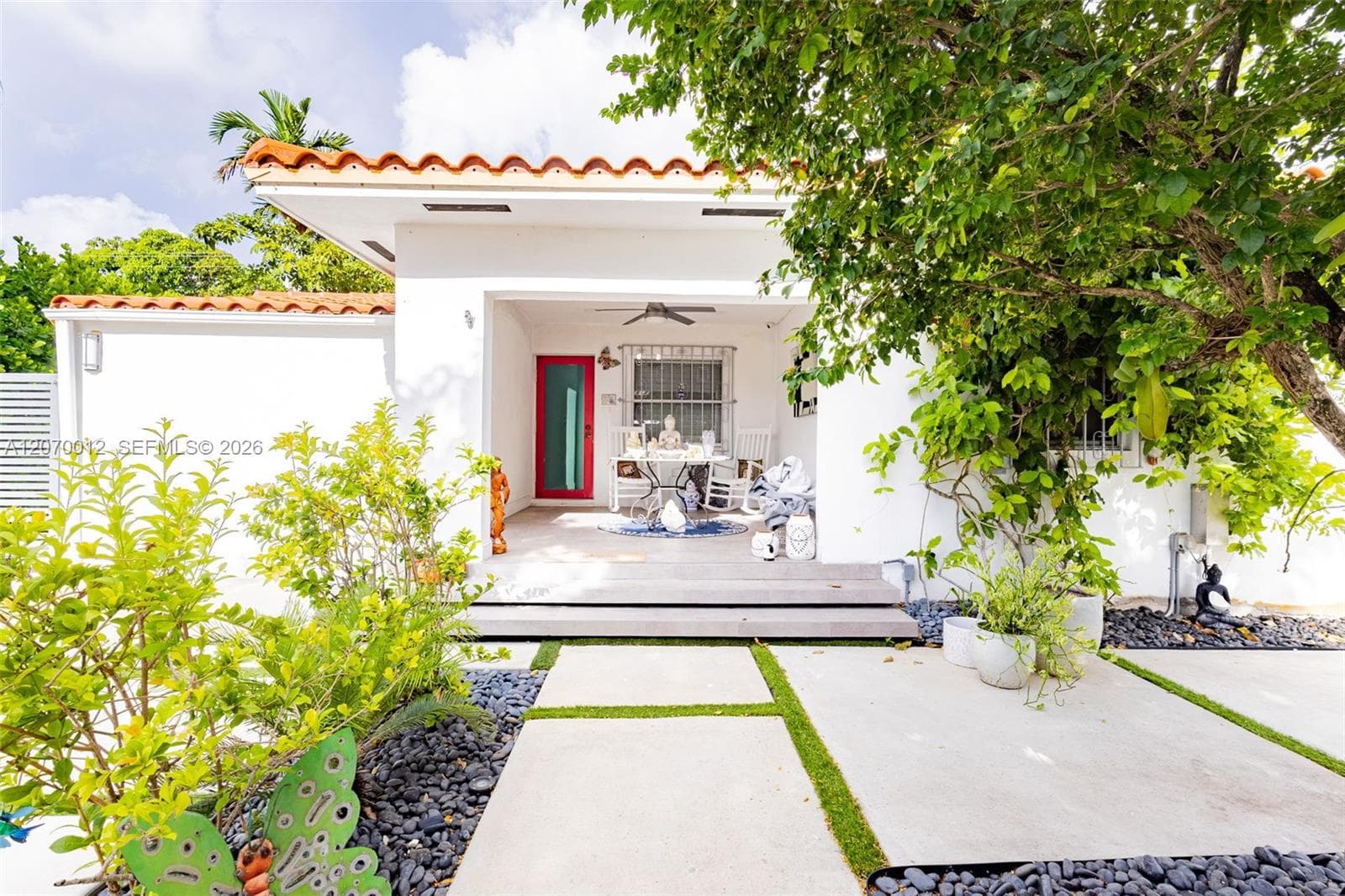619 SW 39th Ave, Miami FL 33134 photo 2