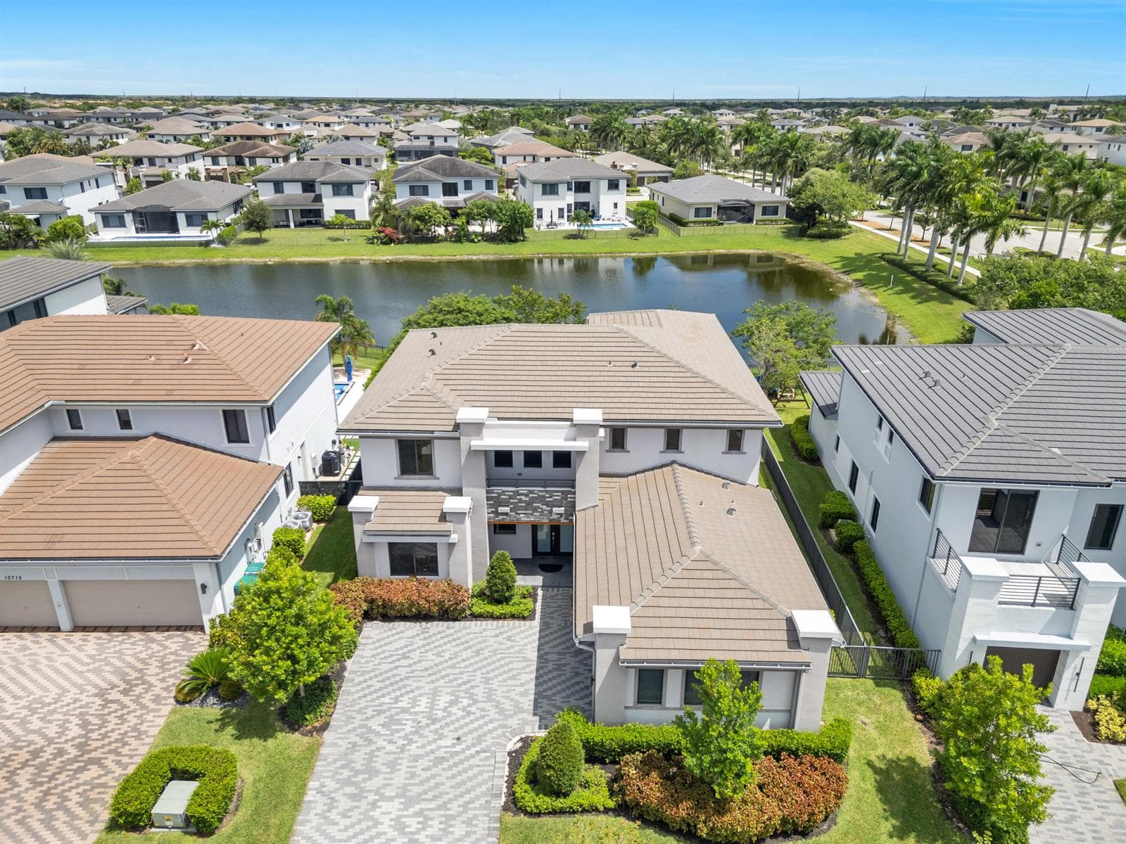 10675 Coral Street, Parkland FL 33076 photo 4