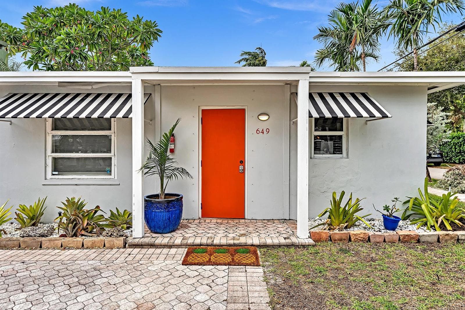 649 NE 16th Terrace, Fort Lauderdale FL 33304