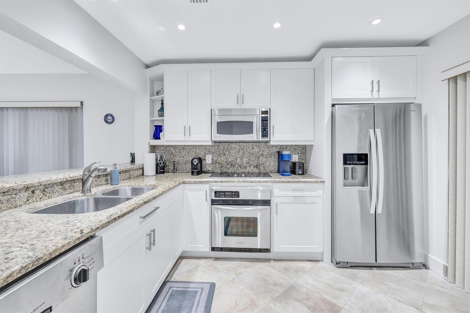 351 Club Circle # 210, Boca Raton FL 33487 photo 4